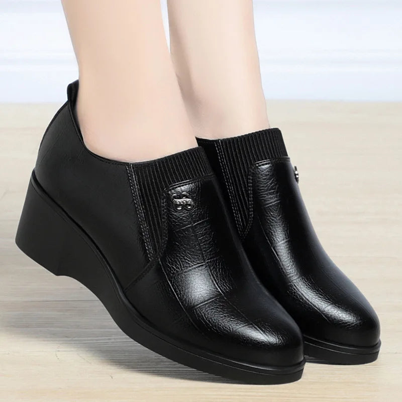 2025 New Women's Shoes Fashion Platform Wedge Shoes Soft Leather Shoes for Women Slip-On Loafers Office Work Shoe Zapatos Mujer