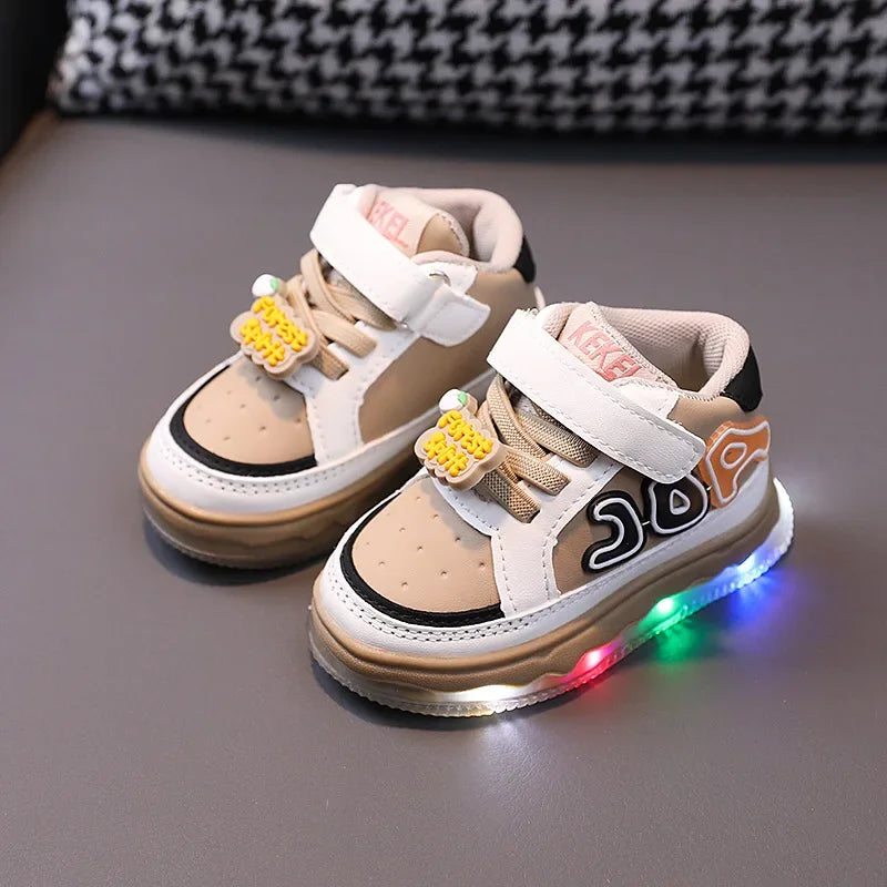 Light Up Sports Shoes for Young Children Fashion Leather Luminous Kids Sneakers Baby Toddler Shoes New Girls Boys Board Footwear