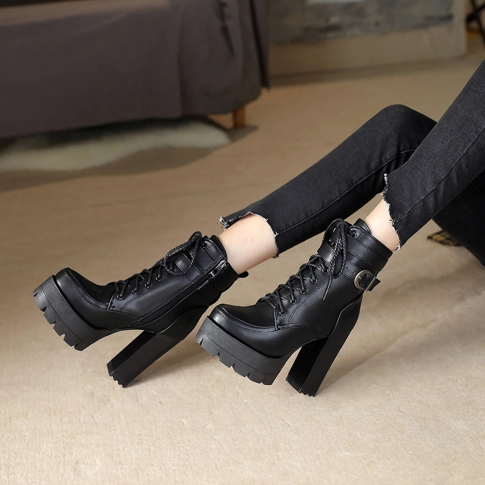 Black Platform Combat Ankle Boots For Women Round Toe Buckle Strap Woman Lace Up Shoes Winter Biker Boot Motorcycle Bottes 41 42
