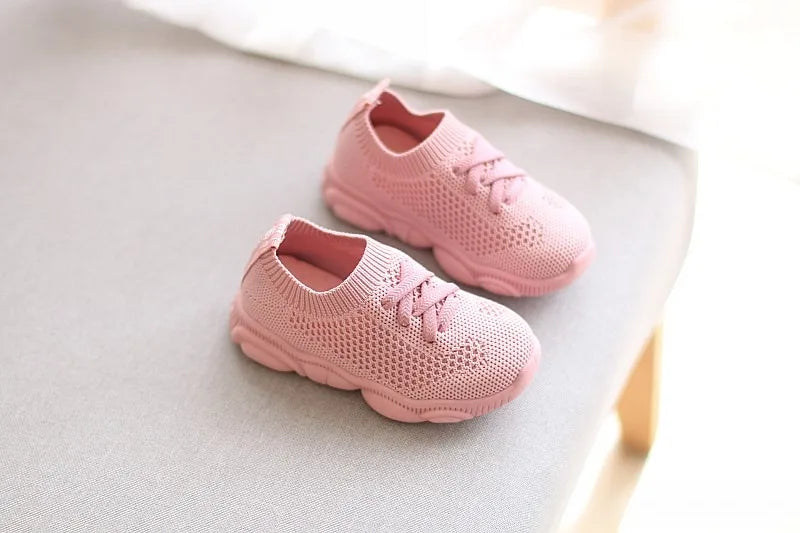 Kids Shoes Antislip Soft Bottom Baby Sneaker Casual Flat Sneakers Shoes Children size Girls Boys Sports Shoes