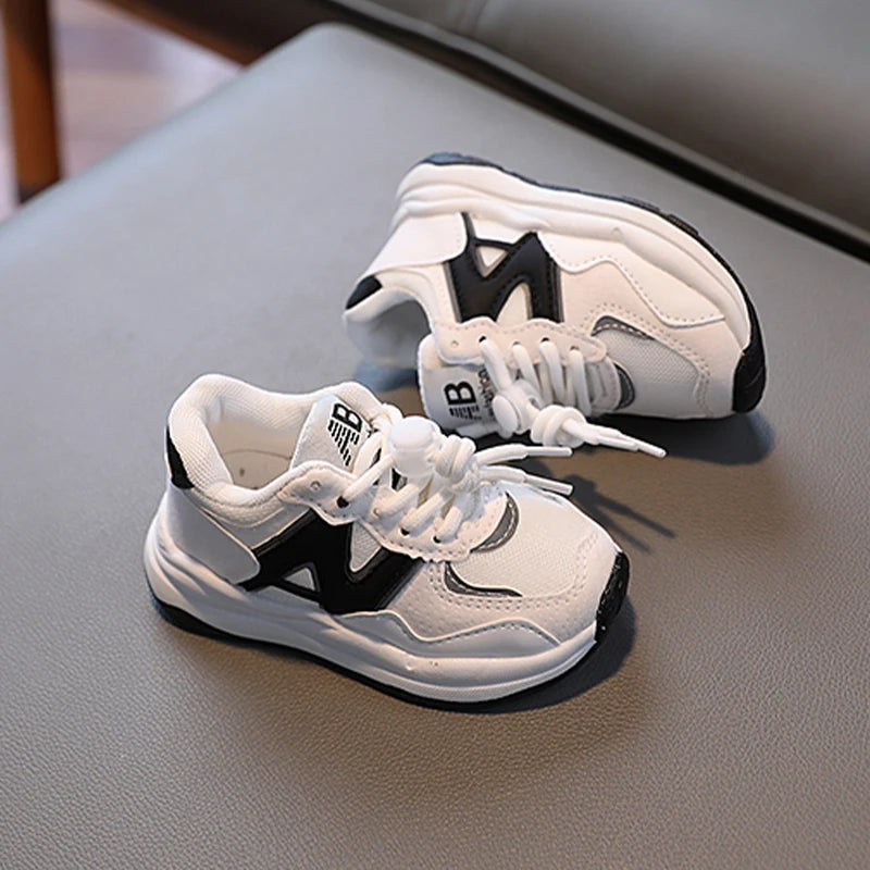 Kids Shoes for Boys Girls Soft Sneakers New 2025 Fashion Sports Running Shoes Children Flat Casual Baby Toddler Outdoor Shoes