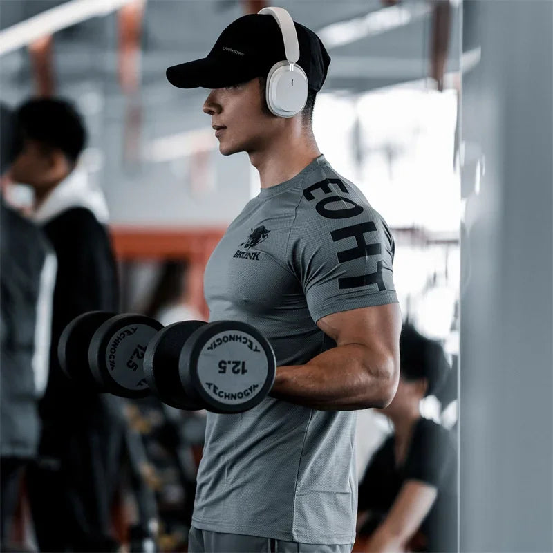 2025 Hot Selling New Men's T-shirt Sports Running Fitness Shirt Fast Breathable Elastic Training Short Sleeved Quick Drying Top