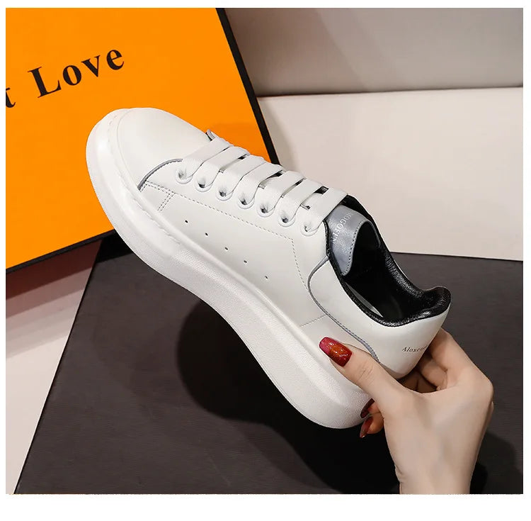 2024 Classic Leisure Sports Sneakers Height Increasing Lovers With Men's and Women's Thick Bottom fFlat Lace-up Waterproof Shoes