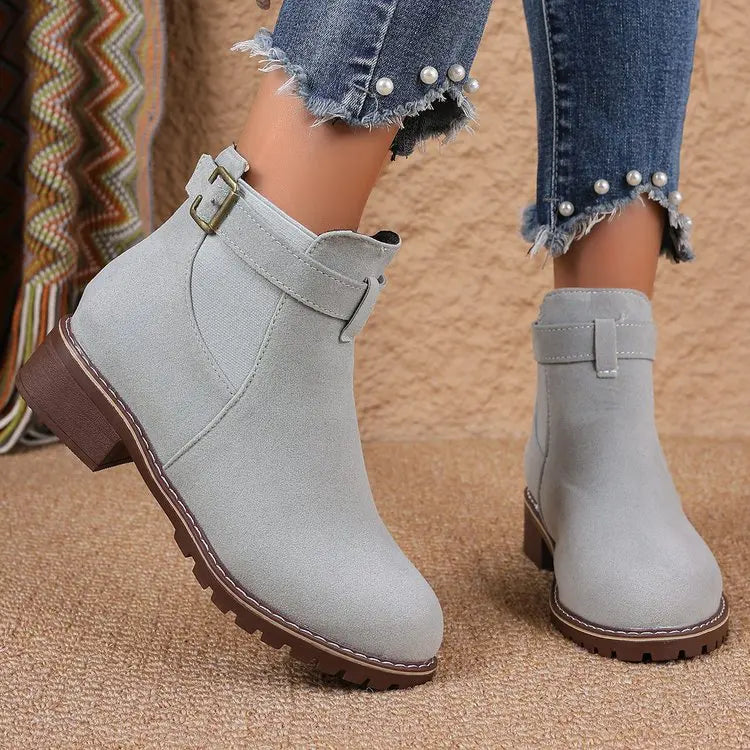 Autumn Winter Women Boots High Quality Belt Buckle Women Platform Boots Fashion British Style Round Toe Ankle Boots Women Shoes