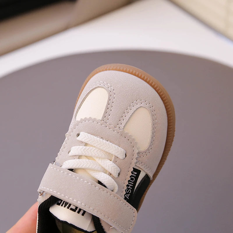 Children's Sneakers 1-8 Years Old Beige Lightweight Boys Girls Casual Shoes Four Seasons Black Soft Non-slip Kids Single Shoes