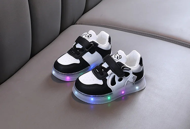 LED Kids Shoes For Girls Cute Cartoon Shoes Baby Girl Kawaii Canvas Shoes Soft Bottom Sneakers Casual Shoes Boys Flat Shoes