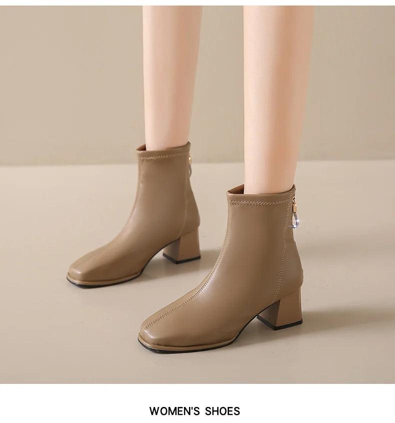 Platform Boot Shoes for Women Modern Western Black Femme Botas Punk Goth Female Winter High Heeled Shoes Round Toe Heels Botines