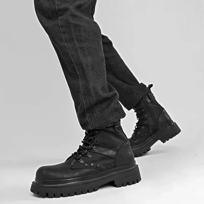 Men's High-Top Boots Retro British Style Black Tooling  Boots Fad Belt Buckle Designer Motorcycle Boot Man Casual Platform Boots