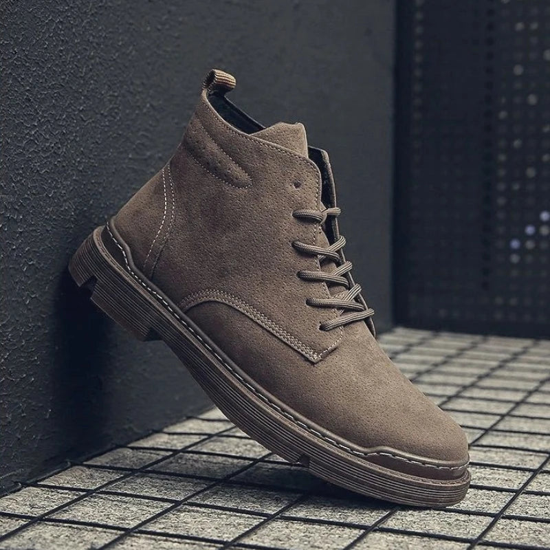 British Style Retro Men Boots High Top Platform Non-slip Wear-resistant Casual Shoes Outdoor Work Driving Boots Botas Hombre New