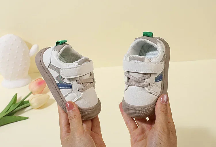 Kids Sports Shoes New Boy' Soft Sole Antiskid Shoes 1-3Year Old Tide Comfortable Sandals for Boy Baby Casual Shoes Kids Sneakers