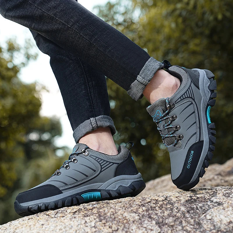 Shoes for Men Casual Shoes Men Outdoor Nonslip Hiking Camping Sneakers 2025 New Fashion Comfortable Sneakers Thick Soled Shoes