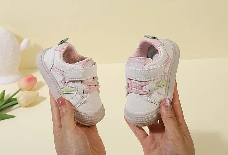 Kids Sports Shoes New Boy' Soft Sole Antiskid Shoes 1-3Year Old Tide Comfortable Sandals for Boy Baby Casual Shoes Kids Sneakers