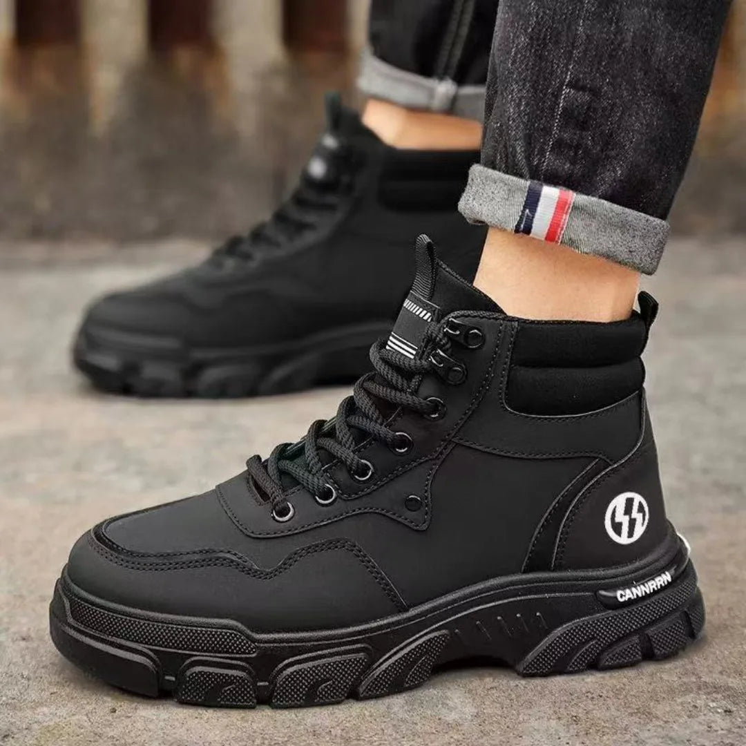2025 autumn new breathable work boots for men, anti slip, wear-resistant, safety shoes, casual and comfortable sports shoes