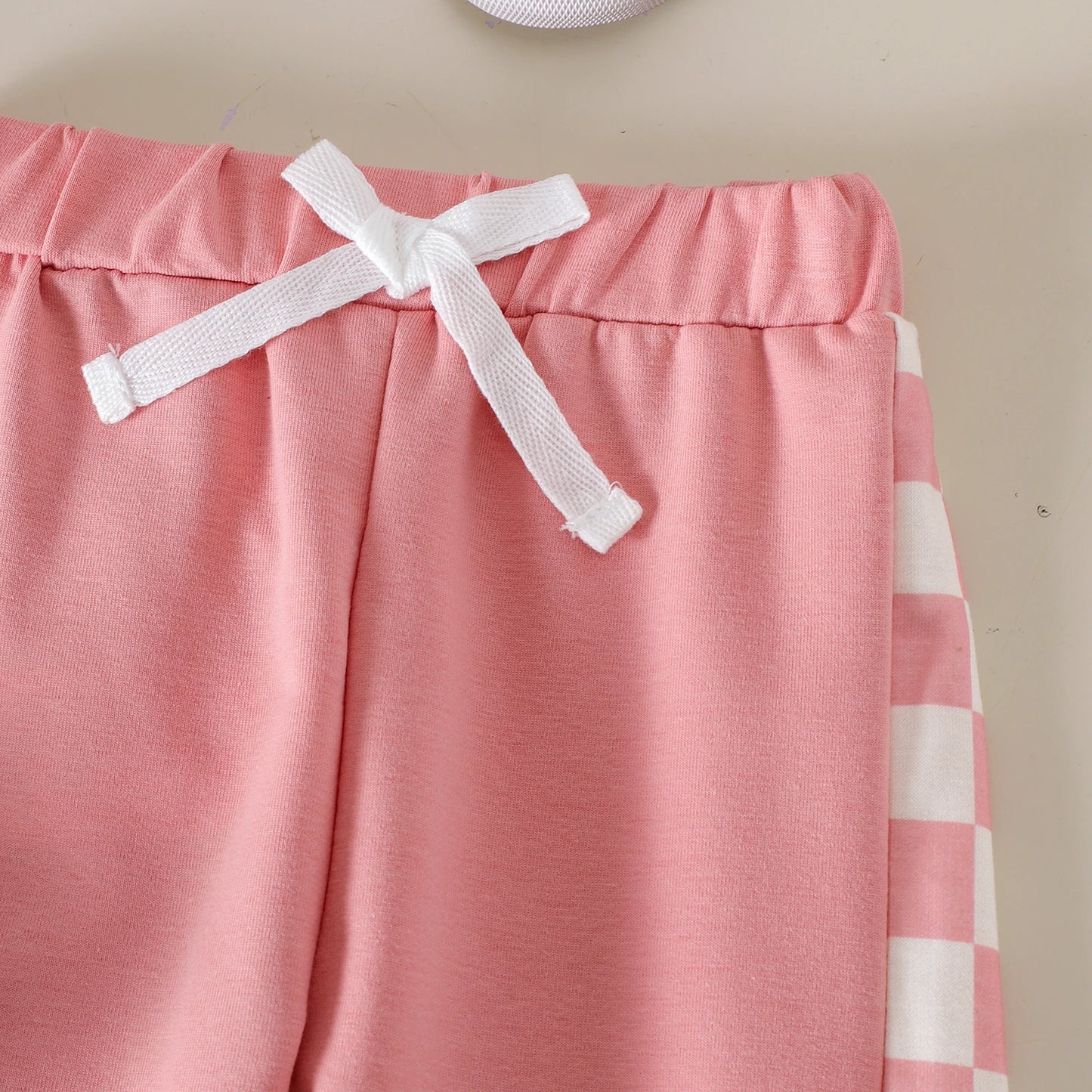 2pcs  Autumn and winter new style for boys, girls and babies 0-3 years old, comfortable and fashionable plaid hoodie set