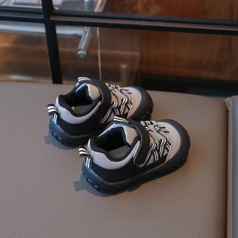 Baby Girls Casual Shoes Outdoor Children Sneakers Non-slip Soft Sole Toddler Kids Shoes Autumn Winter Comfortable Infant Shoes