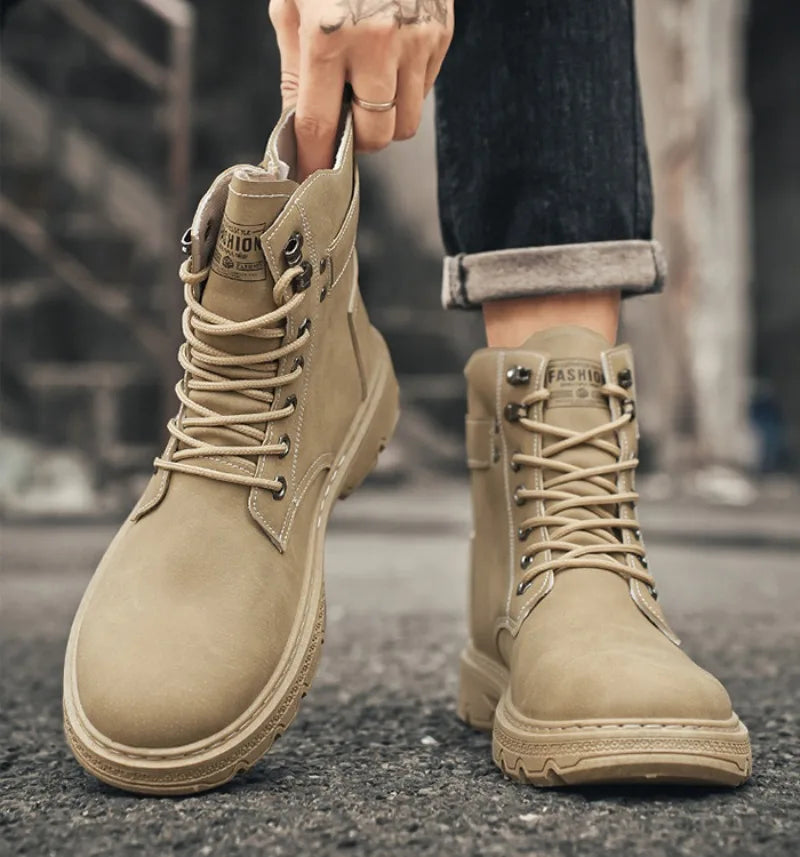 Men's Works Boots Spring Autumn Anti-slip Waterproof Male Sneakers Desert Tactical Boots Outdoor Travel Wear-resistant Man Shoes