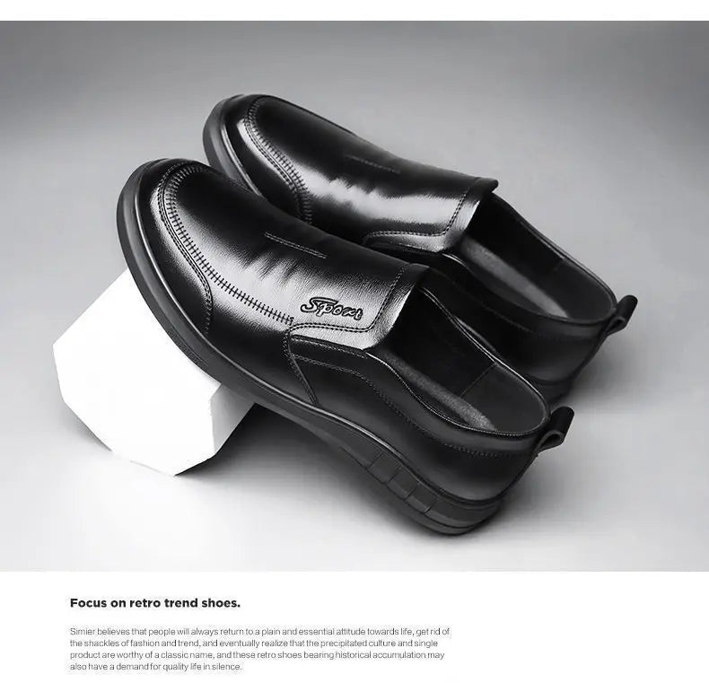 Classic Men's Leather Shoes New Black Soft Bottom Anti Slip and Breath Shoes Low-top Business Casual Loafers Formal Men's Shoes