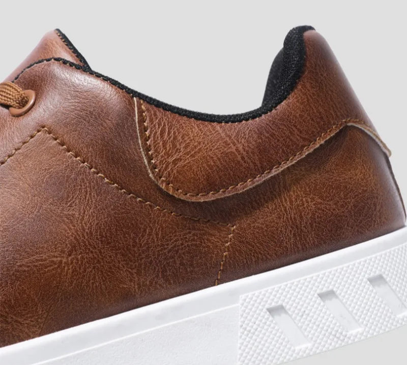 2025 Spring Classic Men Leather Casual Shoes Cross-border Hot Sale Versatile Man Sneakers Loafers Fashion Large Size Board Shoes