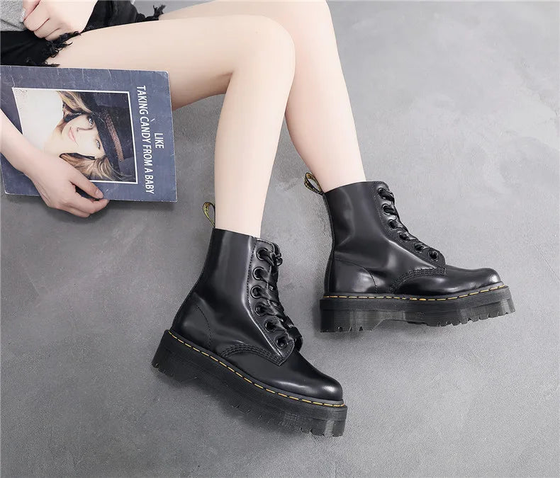 Genuine Leather British Style Thick-Soled Boots for Women 2025 New Autumn and Winter High-Top Height-Increasing Mid-Calf Black P