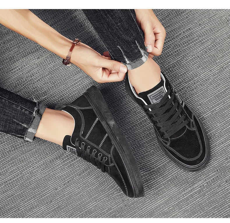 Men's Shoes 2025 New Spring Work Safety Shoes, Anti-slip, Wear-resistant, Versatile Casual Sports Work Shoes, Men's Board Shoes