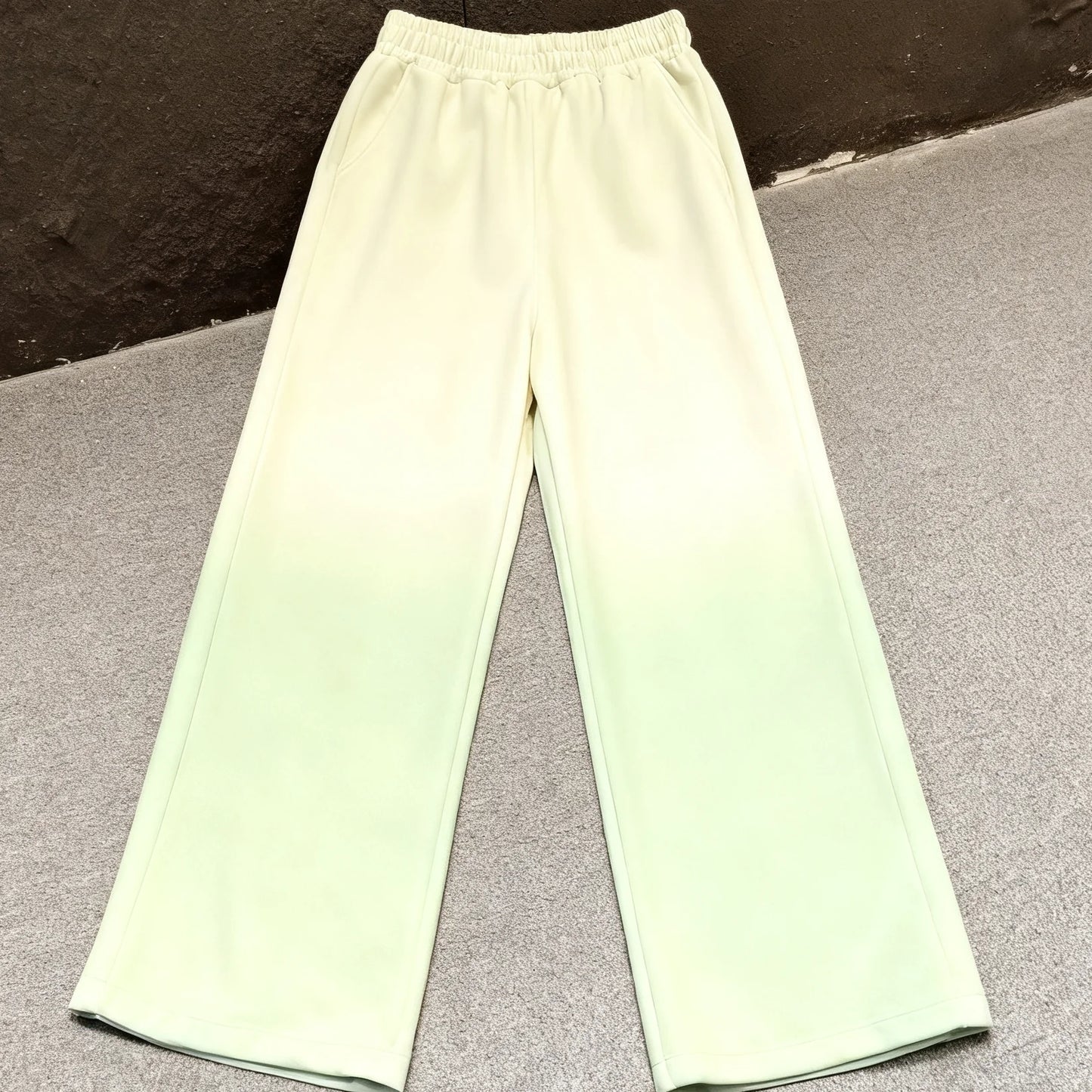 Children's clothing sets have a trendy and versatile style, with an individual, cute and child - like touch.