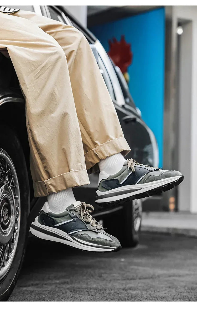 Men's Sports Shoes with Color Matching Fashionable and Versatile Soft-soled Lightweight New Lace-up Outdoor Casual Shoes