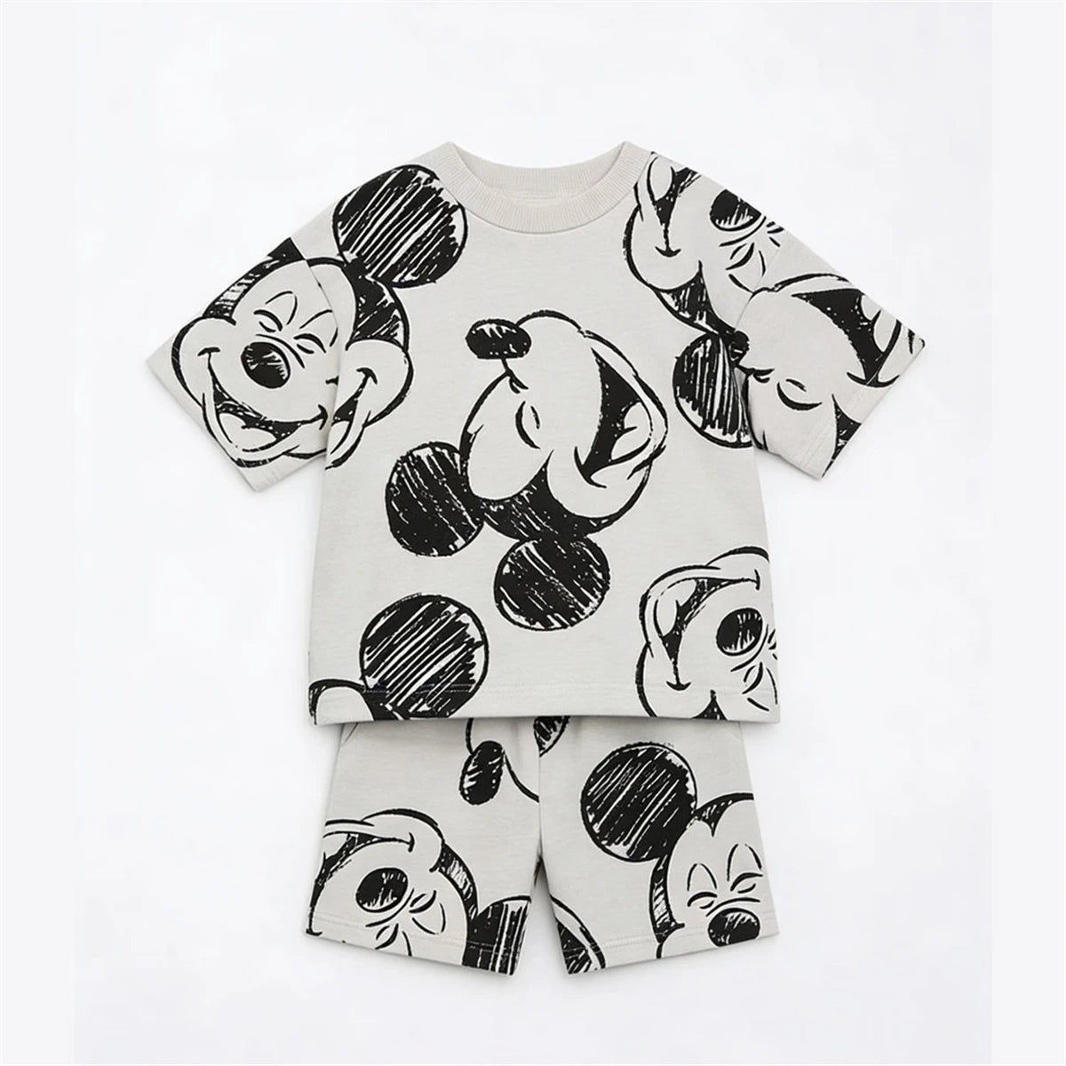 Disney Costume Full Print Outfits Boys And Girls Summer Clothing Lovely Tshirt+Shorts Two Piece Set New Fashion Clothing Suit