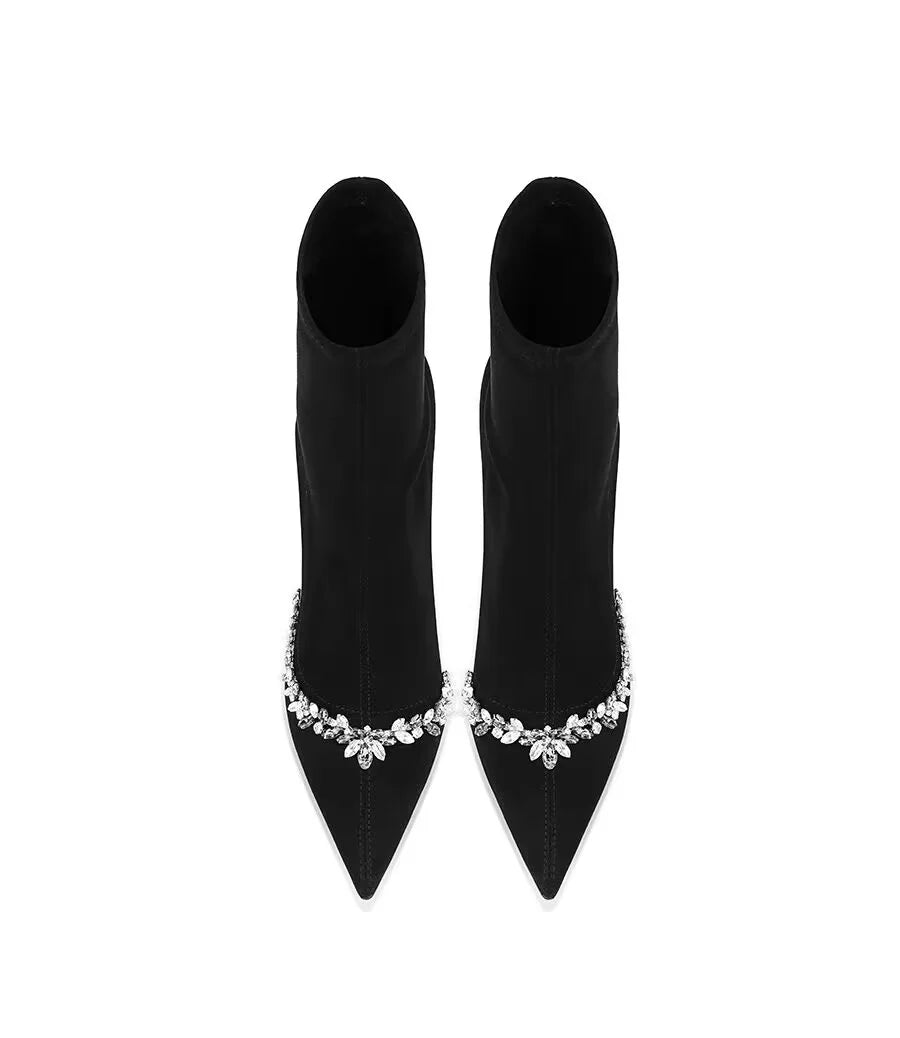 High-end pointed-toe, thin-heeled, fashionable ankle boots for women, new water diamond, elegant and noble ankle boots