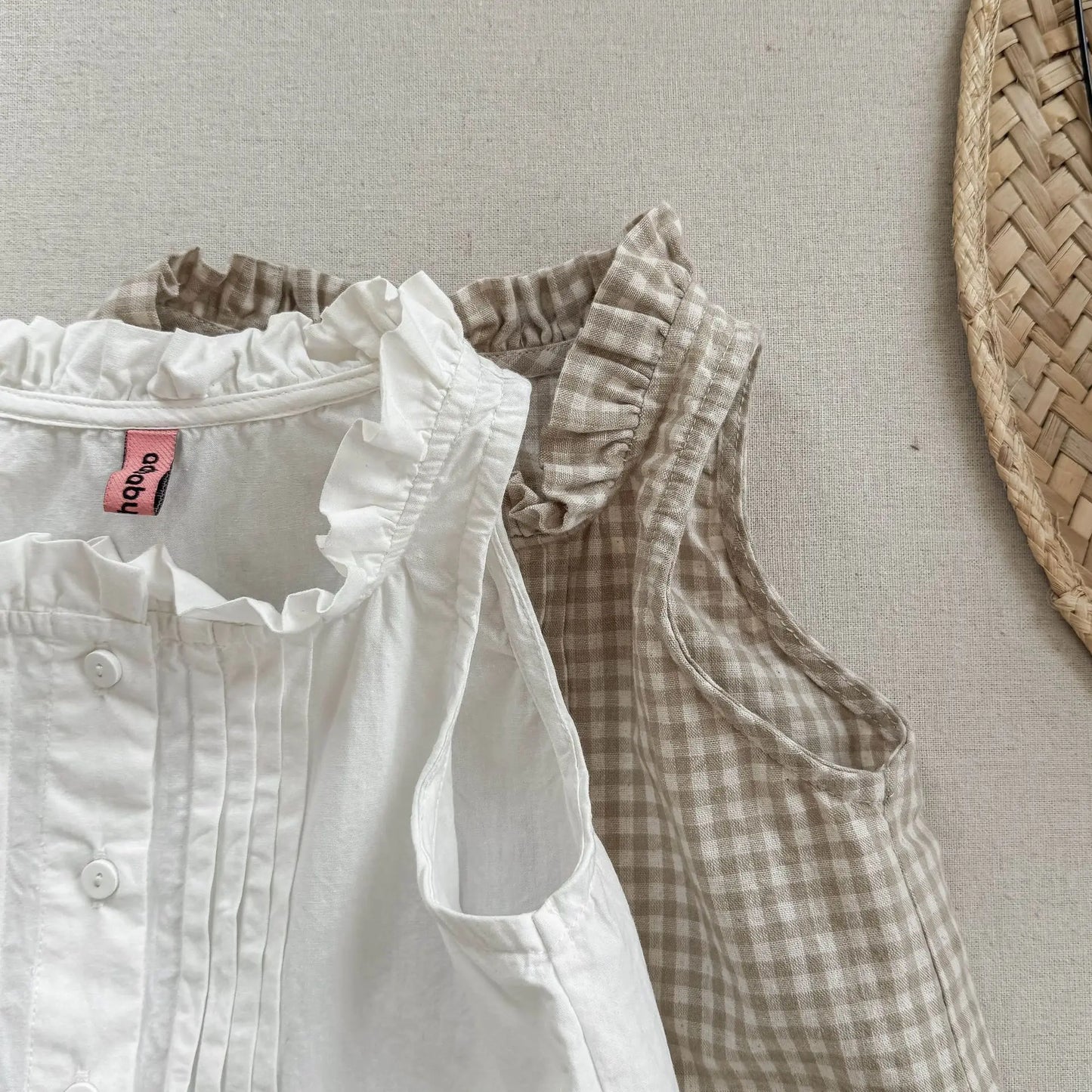 2025 Summer New Girls Sleeveless Lace Shirts Children Cotton Vest Baby Girls Blouse Solid Loose Princess Tops Kids Clothes