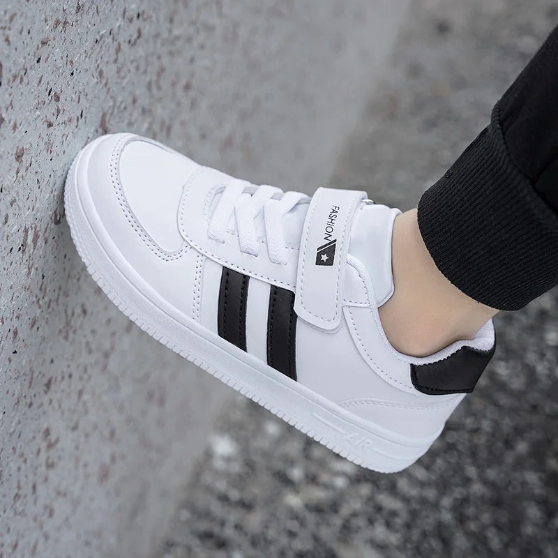 Kids School Sports Walking Shoes Fashion White Casual Sneakers for Boys & Girls Non-Slip Soft Sole Children's Running Shoes