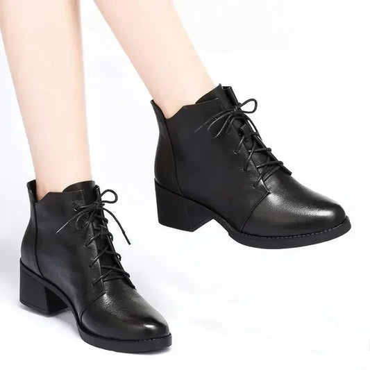 Short boots 2025  new fashion British style soft leather mid heel thick heel versatile women's shoes