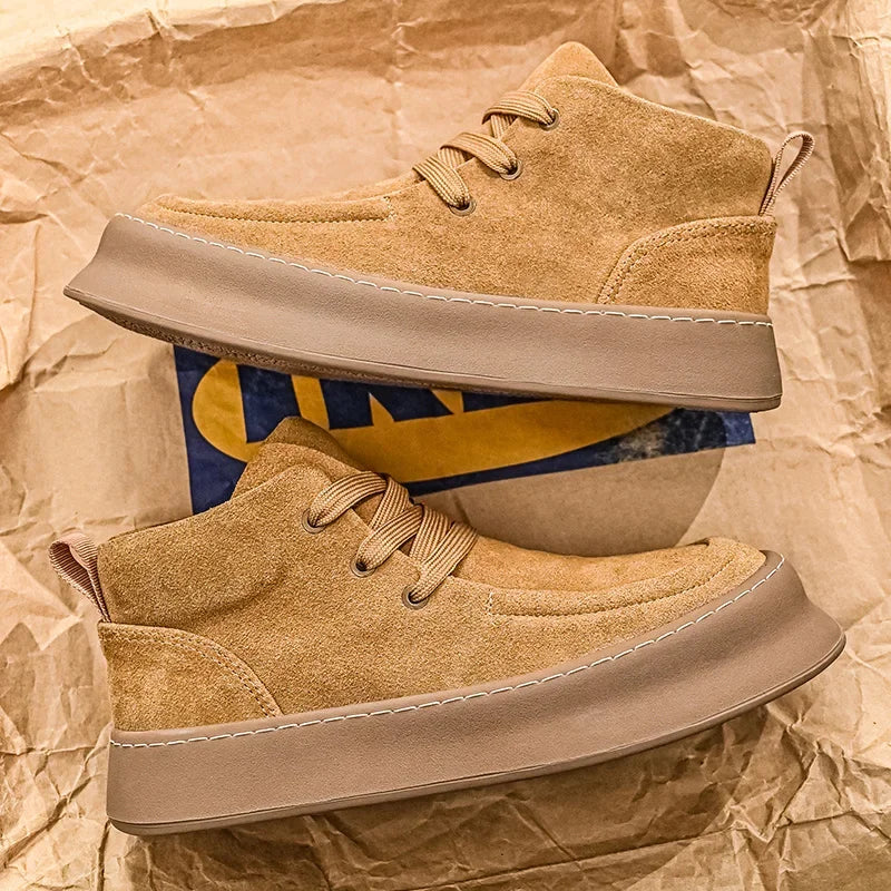 Men's High-top Boots in Solid Colors Flat Heels and Lace-up A Trendy Brand Design for The Four Seasons Fashion Walking Boots