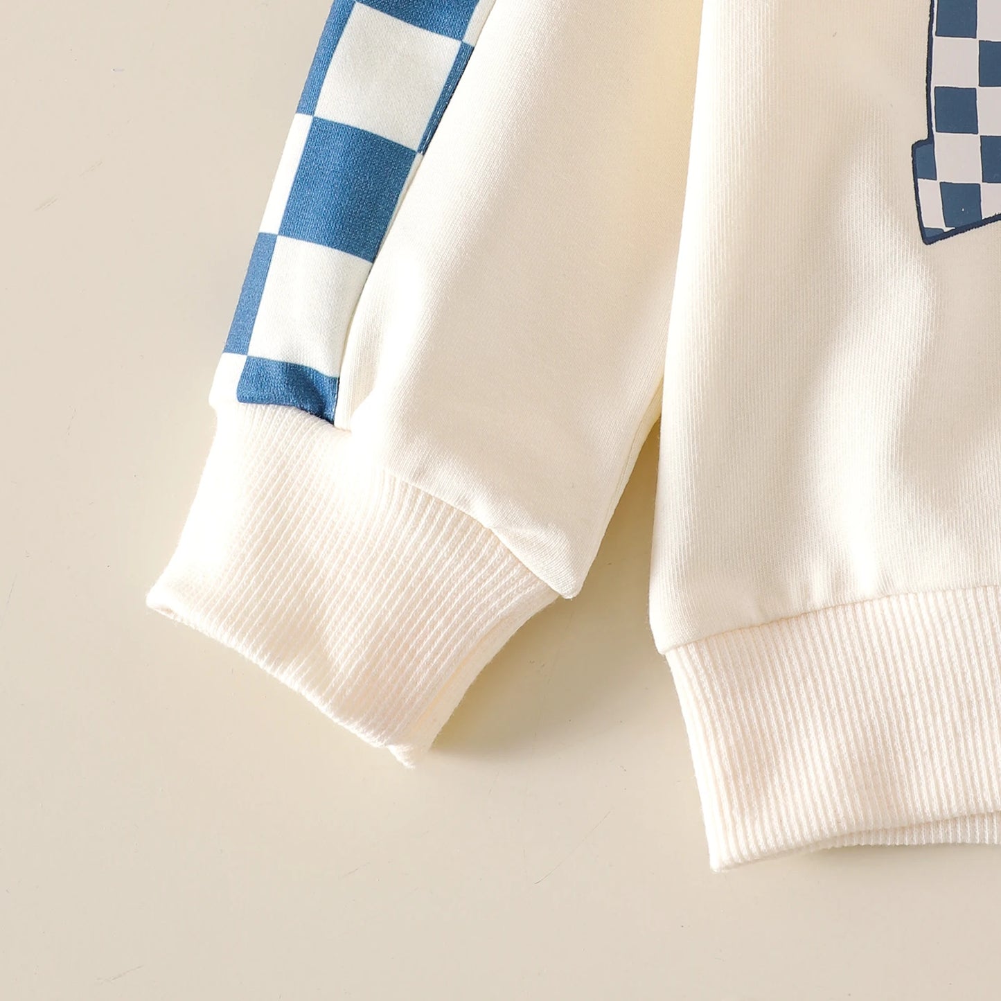 2pcs  Autumn and winter new style for boys, girls and babies 0-3 years old, comfortable and fashionable plaid hoodie set