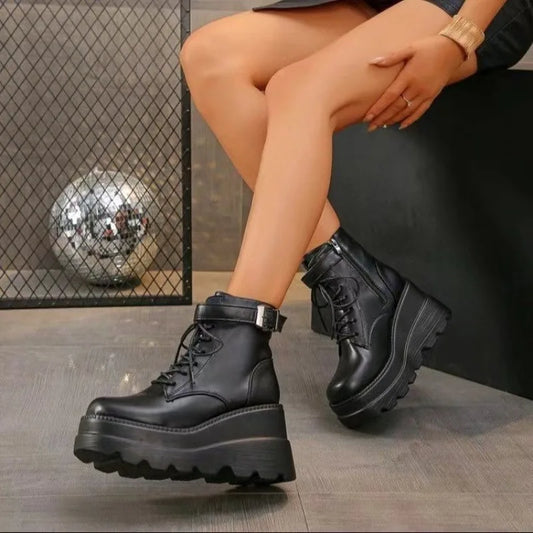 New Gothic Black Boots Ankle Shoes Thick Sole Sneakers Women's Luxury Designer Casual New Rock Booties Platform Boots