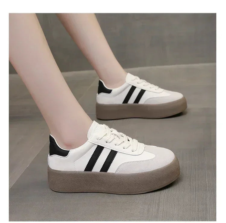 2025 New Women's Casual Sneakers Fashion Lace Up Platform Vulcanize Shoes for Women Outdoor Durable Flats Ladies Running Shoes
