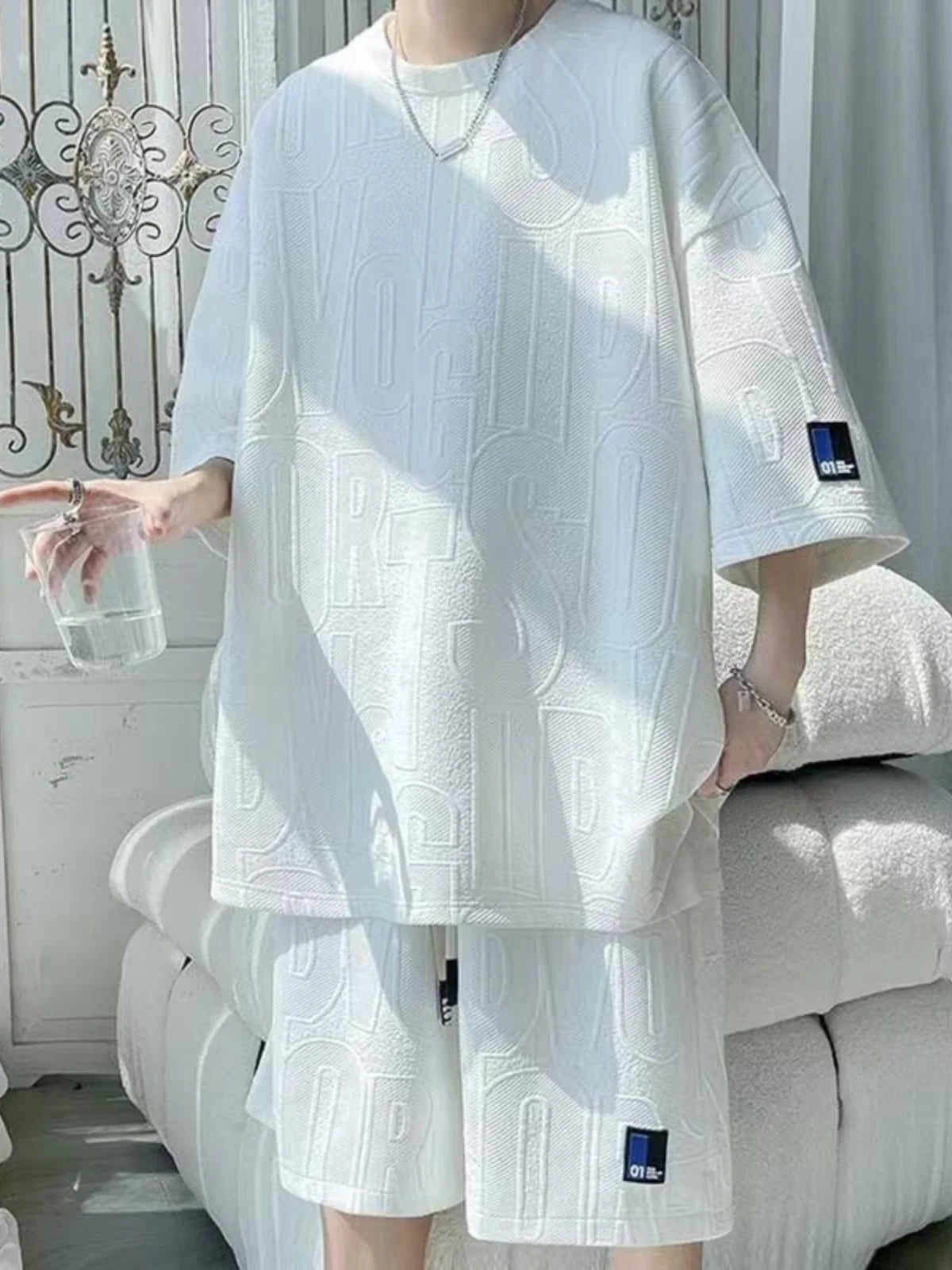 Summer Casual Sports Set Men's Thin Loose Versatile ort Sve T-irt with Five-Quarter Pants Polyester Fiber Teenage Size