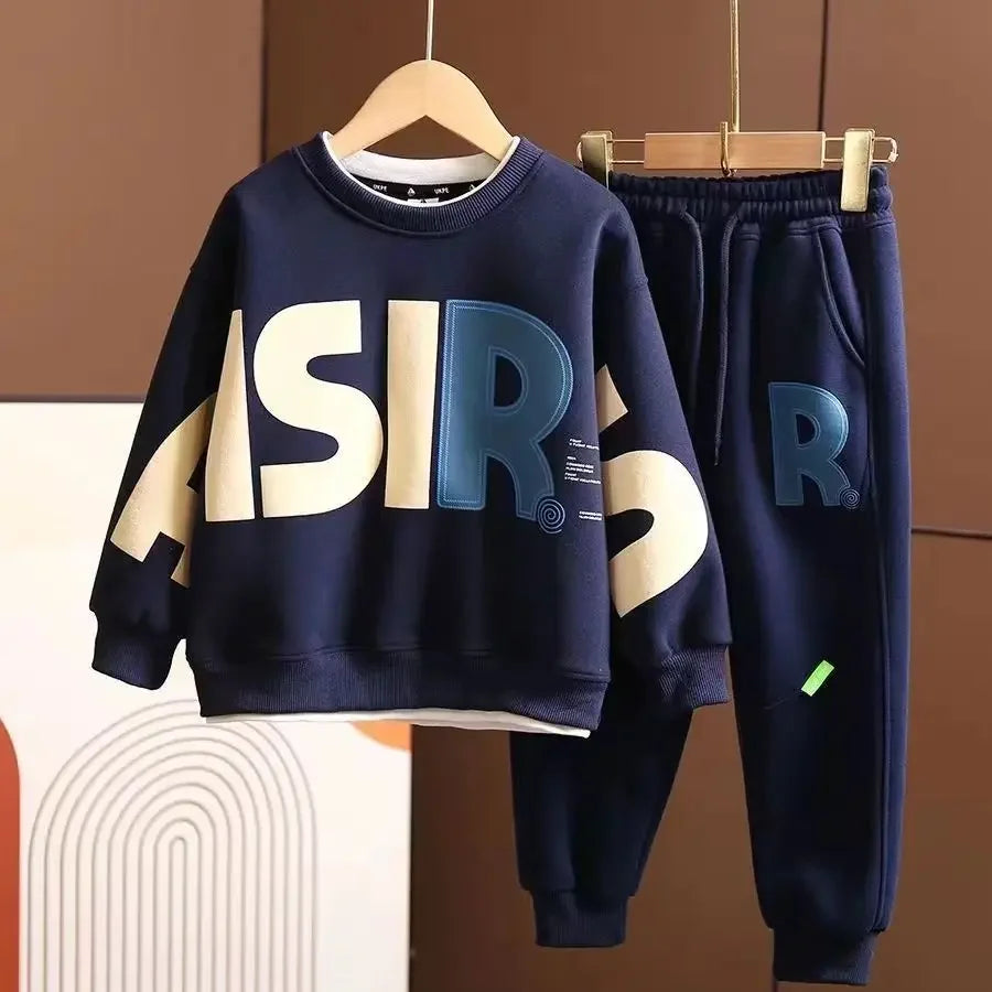 Casual Sportswear Set for Boys Autumn Winter New Style Two-Piece Children's Clothing Trendy Sweatshirt Pants Combo