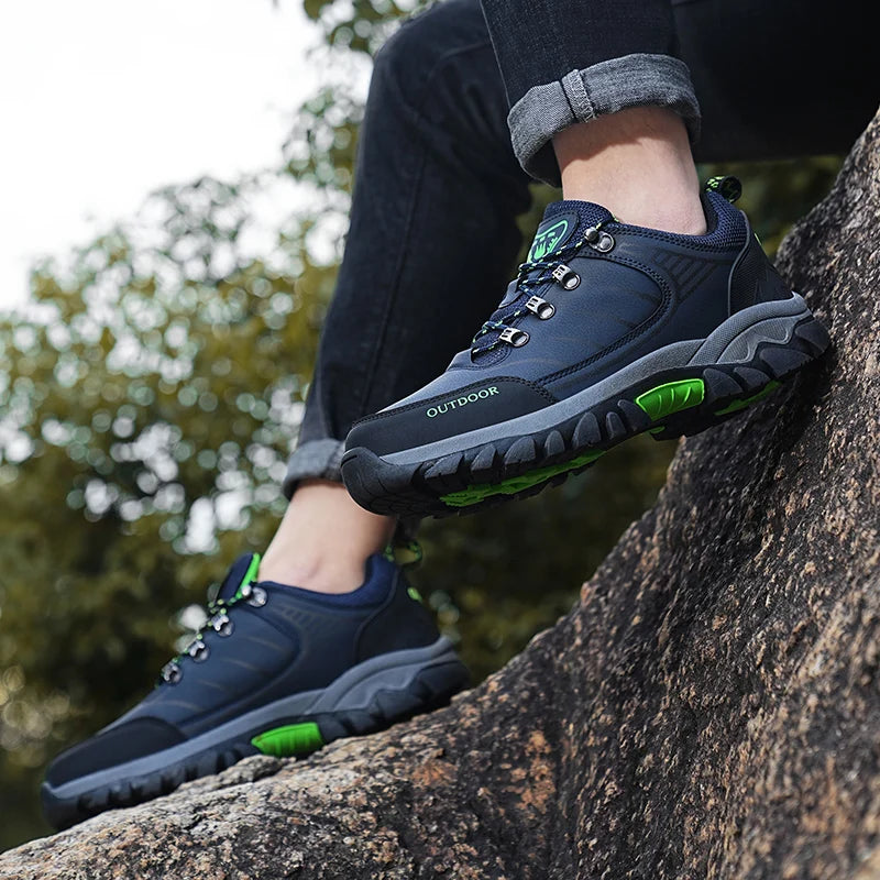 Shoes for Men Casual Shoes Men Outdoor Nonslip Hiking Camping Sneakers 2025 New Fashion Comfortable Sneakers Thick Soled Shoes