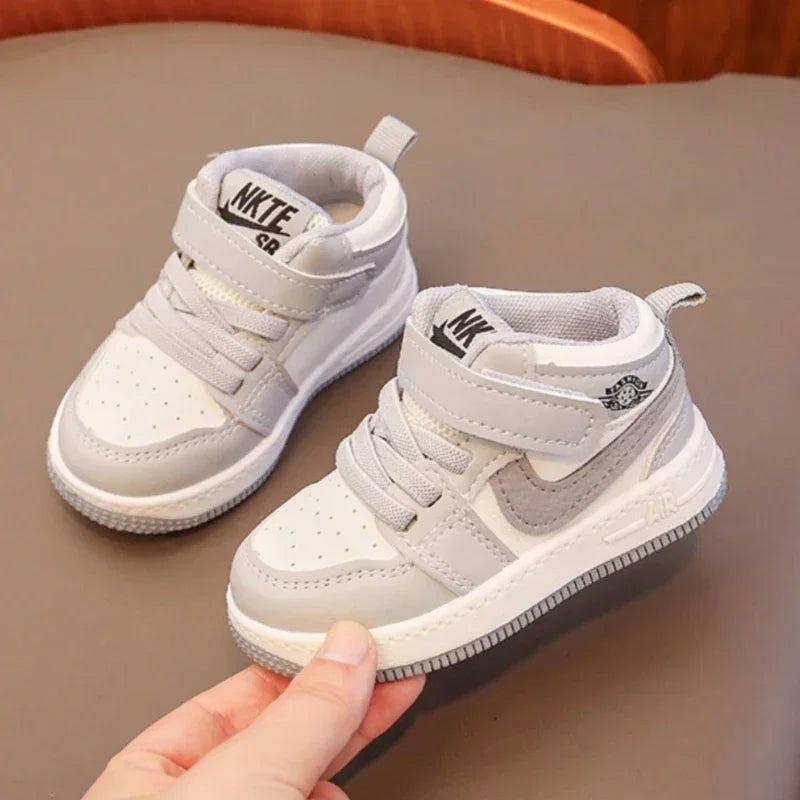 New Kids Mid-Top Sneakers Boy Soft Sole Anti-Slip Comfortable Casual Shoes Girl Fashion Simple Versatile Children Running Shoes