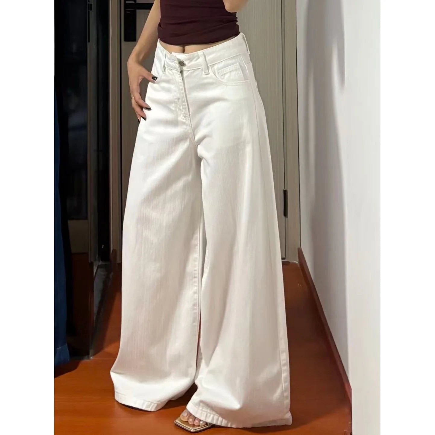 High Waist Wide Leg Straight Cut Jeans White Loose Slimming Drapey Floor Length Trousers Street Style Trendy Jeans