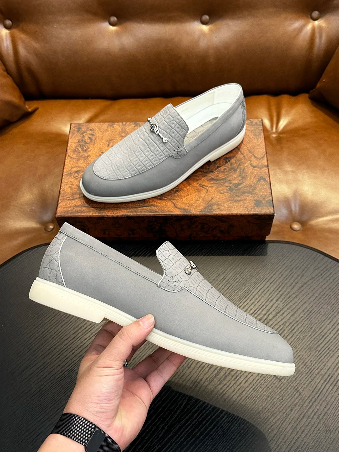 BLLIYOSS Classic Running Shoes for Men New lace up Casual Sports Shoes Comfort High-Quality Outdoors European big size 38-46