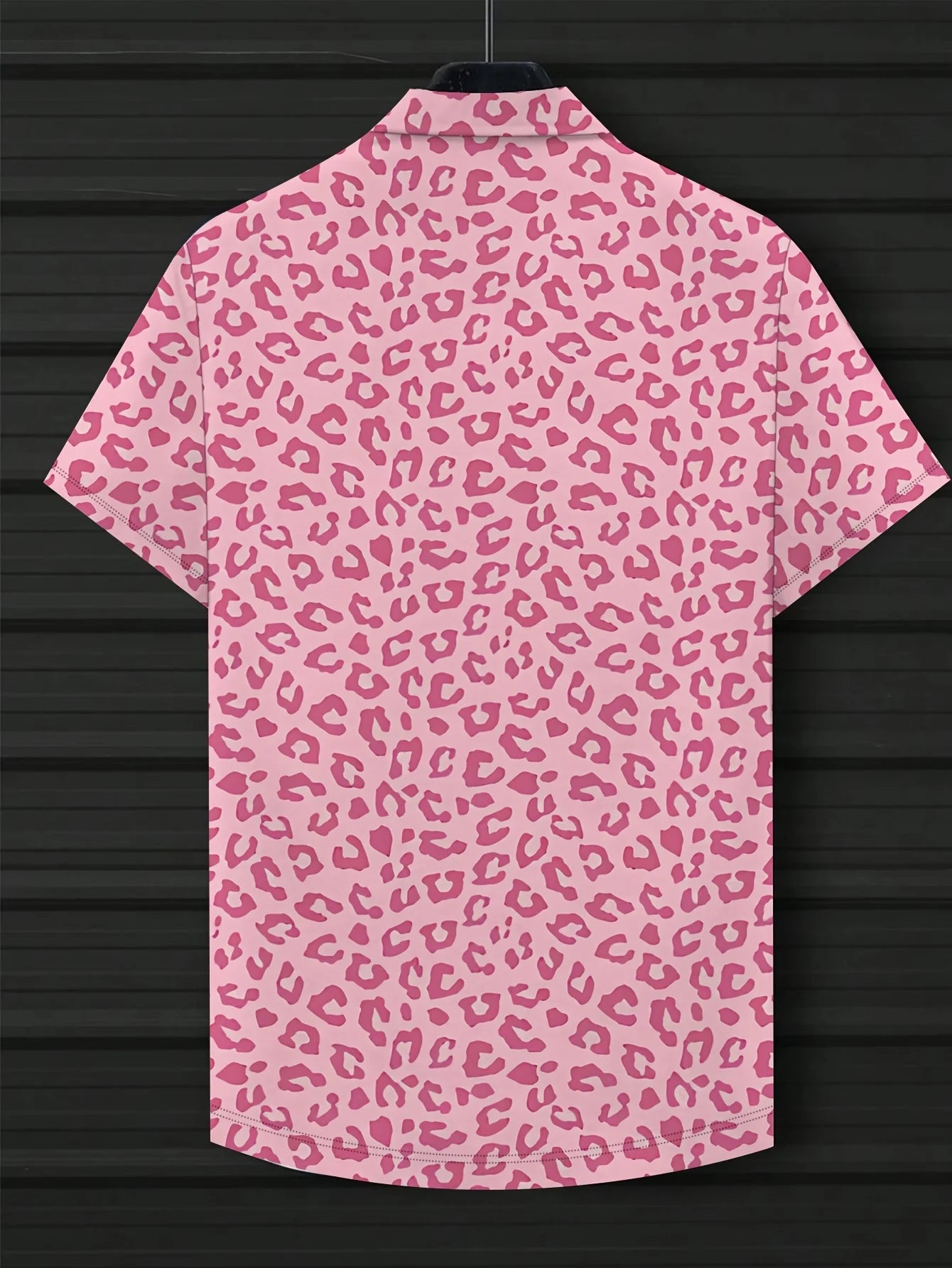 Men's Hawaiian Shirt - Cartoon and Leopard Print Short-sleeved, with a Pocket on the Chest, Machine Washable, Regular Fit, Summe