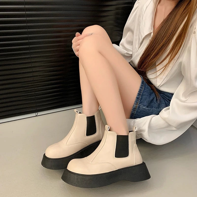 Fall New Style Thick-soled Women's Fashionable Boots, Retro Big-head Short Boots, Anti-slip and Wear-resistant Outdoor Boots