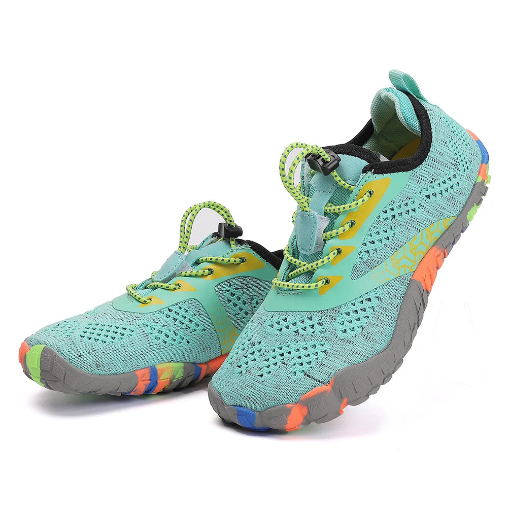 Kids Water Shoes Children Barefoot Shoes Comfortable Lightweight Aqua Shoes Breathable Quick Dry Beach Shoes for Outdoor Beach
