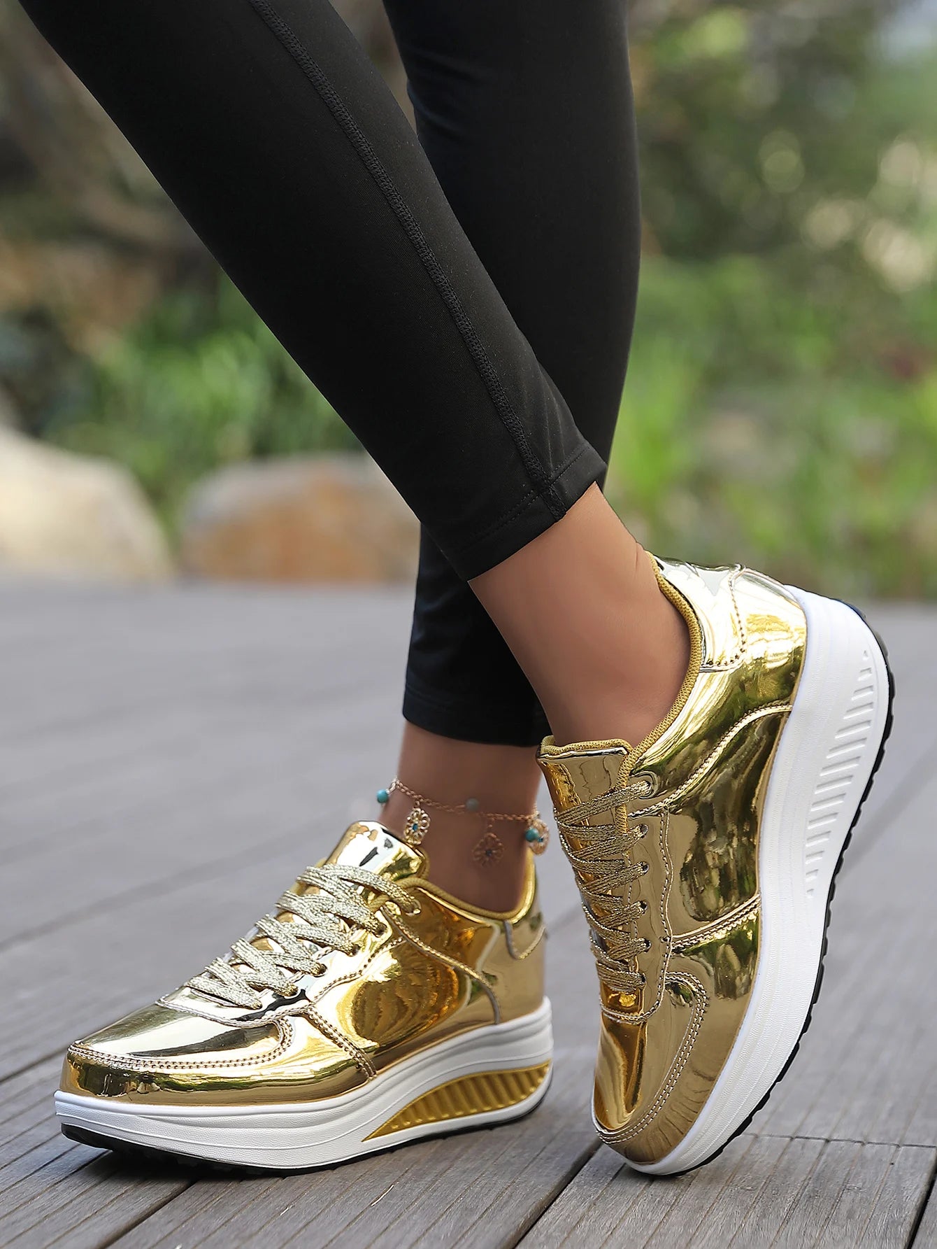 Women Sneakers Fashion Platform Shoes Lace Up Women Casual Flats Shoes Outdoor Lightweight Walking Women Shoes Zapatos De Mujer