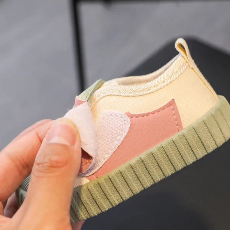 Kids Casual Shoes Boys Girls Canvas Shoes Fashion Lightweight Soft Children's Flats Anti-slip Toddler Baby Shoes Kids Sneakers