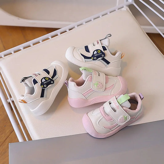 Children's sports shoes for boys and girls anti slip 2025 summer fashion design cute sweet and comfortable casual shoes