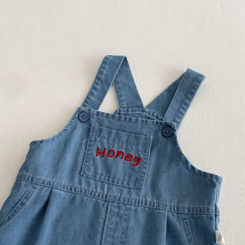 Baby Cartoon 2pcs Set for Summer Winnie Bear Short Sleeve T-shirt Loose Denim Straps Shorts Girl and Boy Clothes Set