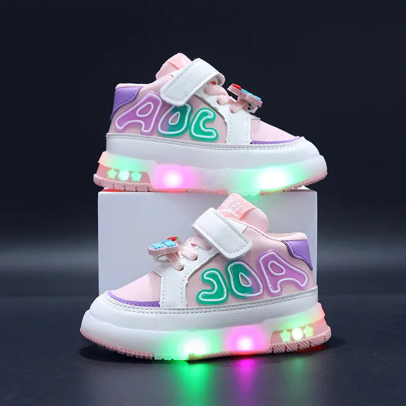 Light Up Sports Shoes for Young Children Fashion Leather Luminous Kids Sneakers Baby Toddler Shoes New Girls Boys Board Footwear