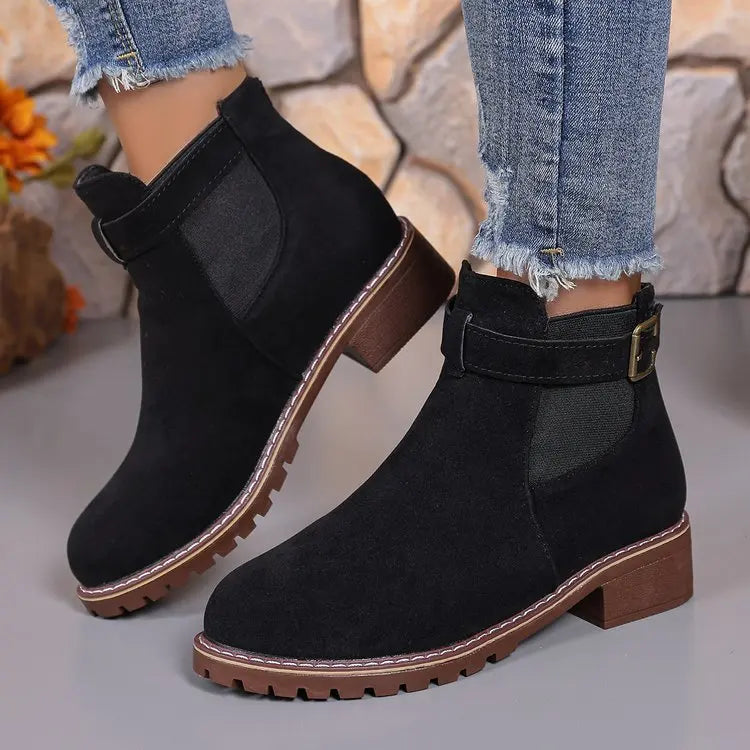 Autumn Winter Women Boots High Quality Belt Buckle Women Platform Boots Fashion British Style Round Toe Ankle Boots Women Shoes